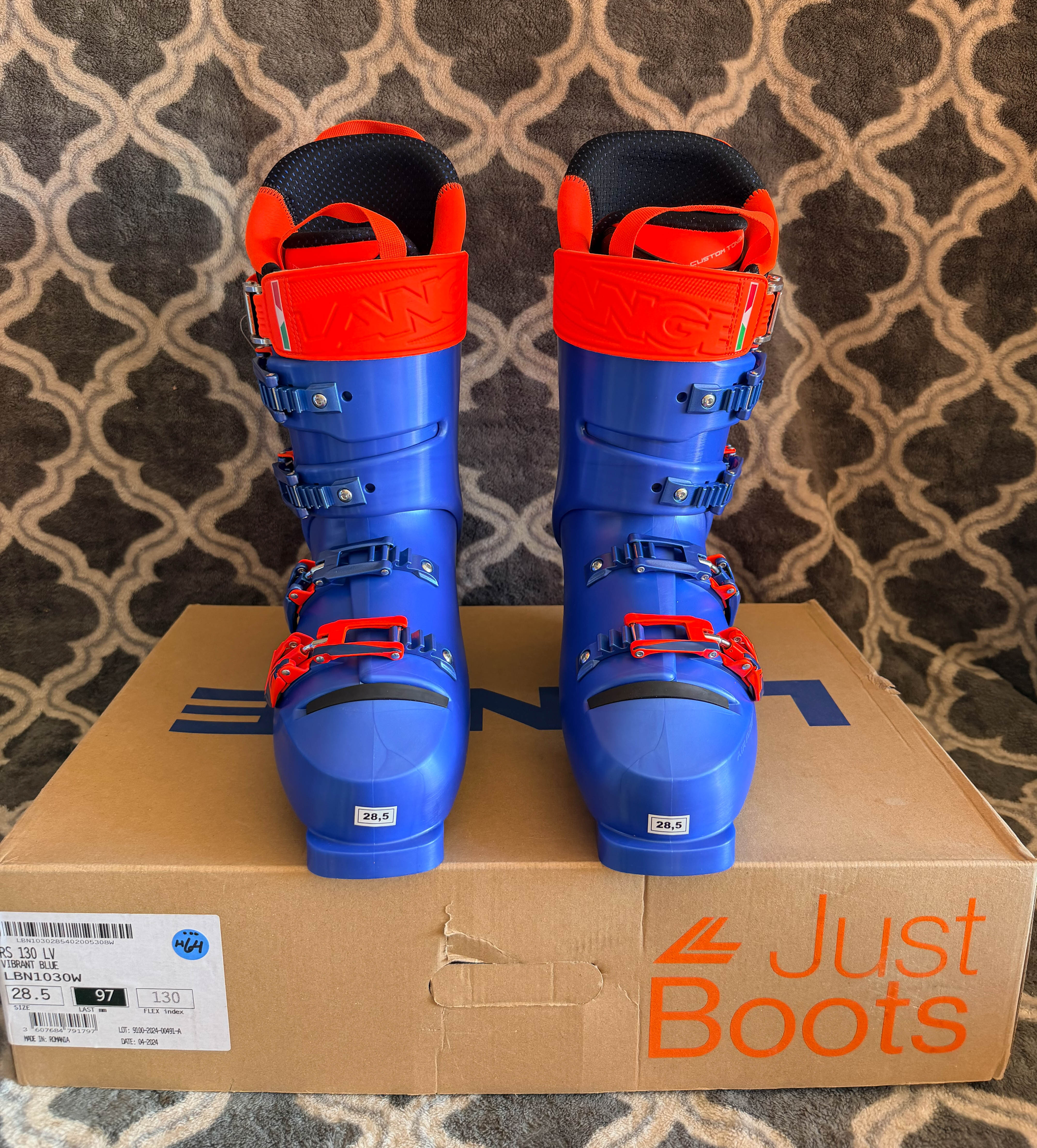 Brand New! Lange RS 130 LV (Flex-130) Race Ski Boots Size-28.5