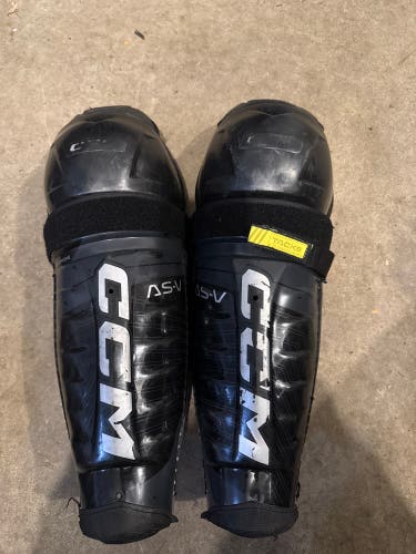 Senior CCM Tacks AS-V 15" Shin Pads (Used)