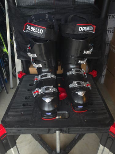 NEW - Dalbello Veloce Max 75 Ski Boots - Soft Flex - Mondo 31/31.5