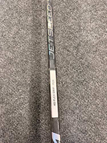 CCM JetSpeed FT7 Pro - JUNIOR Left Handed Hockey Stick 40 Flex P28 (New)