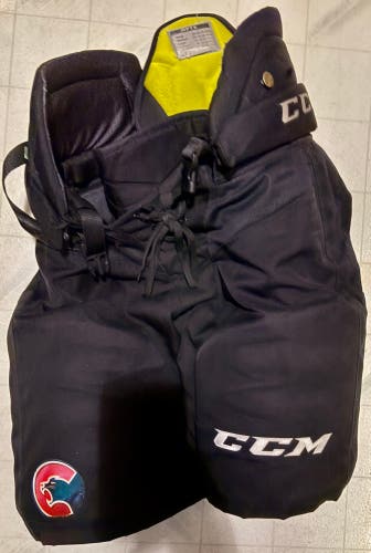 Men's Senior Medium CCM HPTK Hockey Pants (Used) M+1