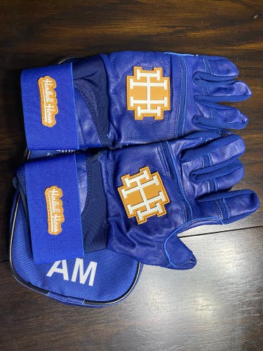 Medium Batting Gloves (New)