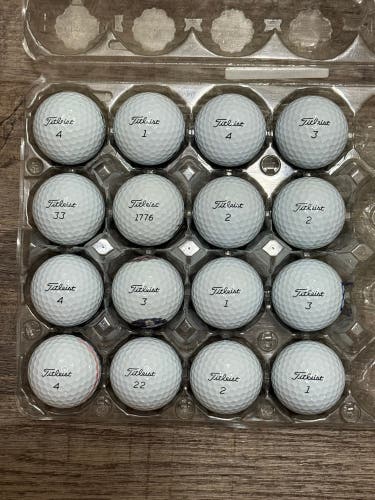 16 Titleist Pro V1 Golf Balls - 5A MINT CONDITION ONLY