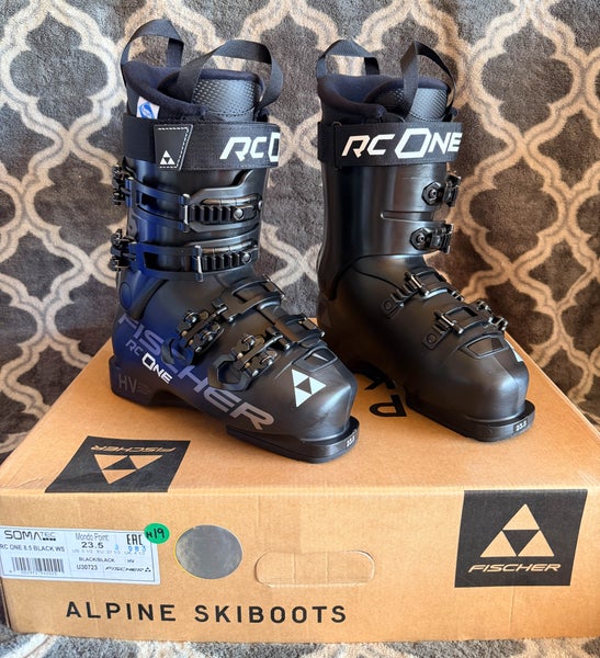 Brand New! 2025 Fischer RS One 8.5 Black WS Size-23.5 Flex 85