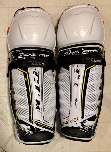 Senior CCM Tacks Pro 14" Shin Pads (Used) prostock