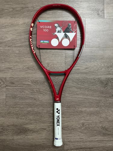 Yonex Vcore 100 | Gripsize 4 1/8 | NWT