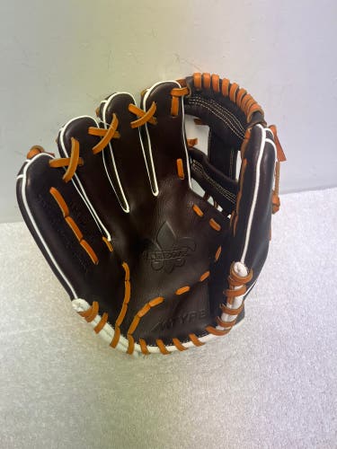 Brand New with Tags! Marucci Krewe M-Type 11.25” Baseball Glove (LHT) KR42A2