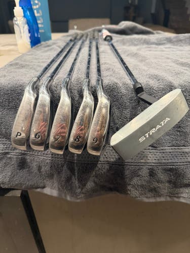 Men's Callaway Strata Right Handed Iron Set (Used) WITH PUTTER