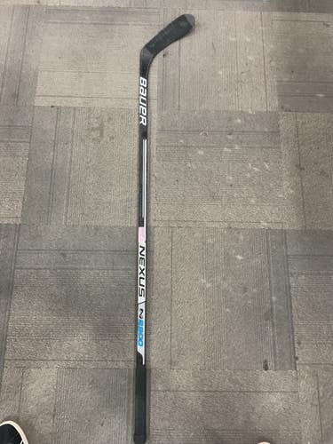 Used Bauer NEXUS 2900 Senior One Piece Right 77 Flex 11614-S000245665