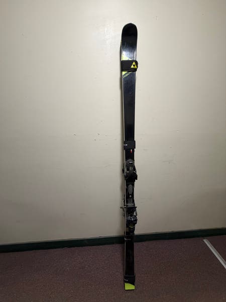 From World Cup - Women's Fischer RC4 WC GS 188 cm Skis Max Din 20