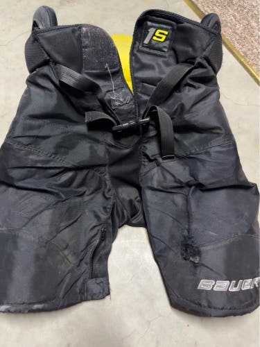 Senior Large Bauer Supreme 1S Hockey Pants (Used)