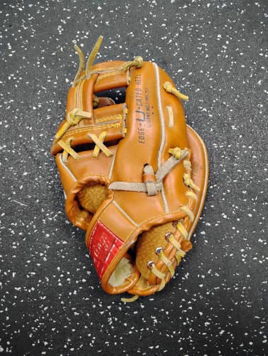 Used Rawlings RBG 105 BB/SB Glove RH Throw Brown 9" 11849-S000045080
