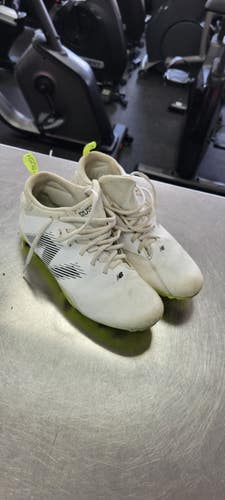 Used New Balance LAX Cleats Mens White Senior 7 11497-S000162275