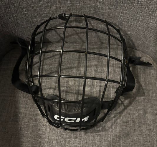 CCM FM580 Hockey Face Mask Cage Senior Large Black