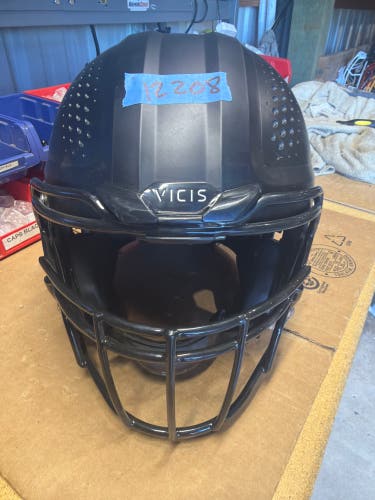 USED VICIS02 ADULT FOOTBALL HELMET - XL - FLAT BLACK