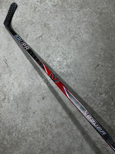 77 Flex P92 Senior Bauer Proto 2 Right Hand Hockey Stick Pro Stock (Used)