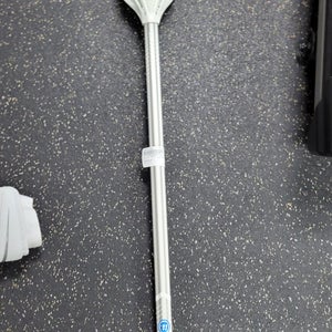 Used Warrior KRYPTO LYTE Men Atk/Mid Complete Stick White 11497-S000162303