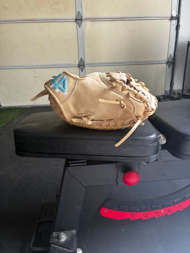 2025 44 Pro 44 RH Catcher's Baseball Glove 32.5" (New)