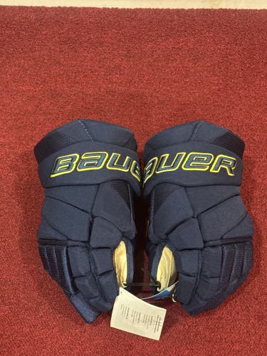 Bauer Vapor Hyperlite Gloves Pro Stock (New) Item#HY1415