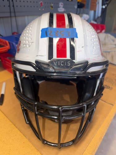 USED VICIS02 ADULT FOOTBALL HELMET - XL - METALLIC WHITE