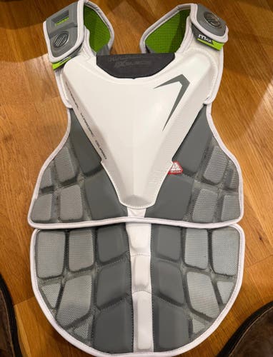 Small / Medium Adult Maverik MAX EKG Shoulder Pads (Used)