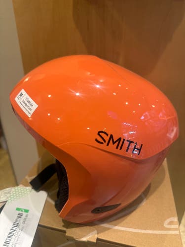 New Smith Counter Helmet FIS Legal Medium