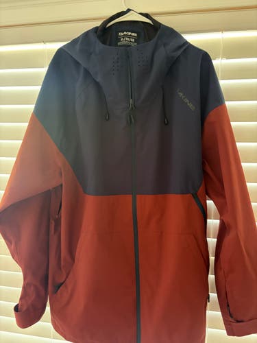 Men's Adult XL Dakine Jacket (Used)