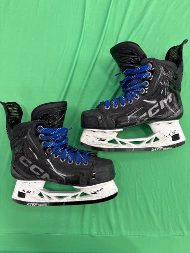 CCM Tacks XF Pro Hockey Skates Regular Width Size 3 | superfeet insoles included