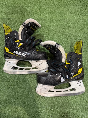 Bauer Supreme M4 Hockey Skates | Size 2D