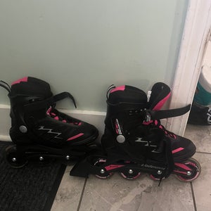 Bladerunner Phoenix Inline Skates Regular Width Size 7 (New)