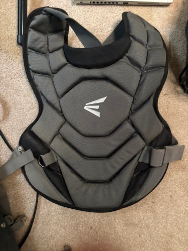Gray Easton Black Magic 2.0 Catcher's Set (Used)