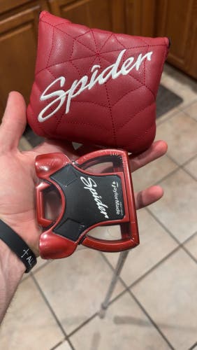 Unisex TaylorMade spider Mallet Right Handed Putter (New)