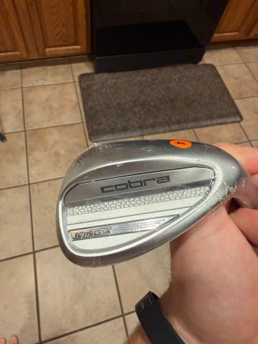 Men's Cobra King Cobra Right Handed Wedge 52 Degree (New)