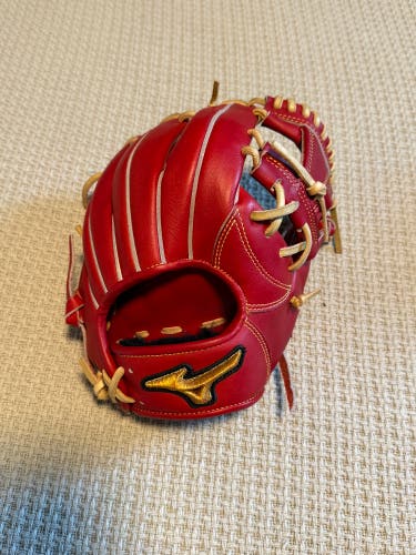 Mizuno Pro Classic Haga Baseball Glove