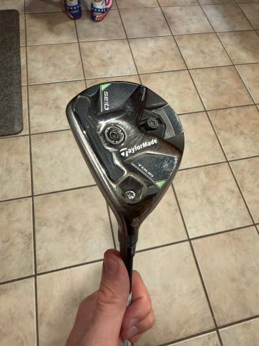 Men's TaylorMade Qi35 Tour Left Hand Fairway Wood Regular Flex 5 Wood (Used)