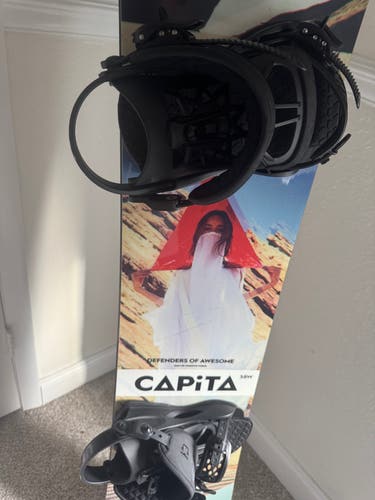 CAPiTA Defenders of Awesome (DOA) 158W + Bindings + Dakine Board Bag