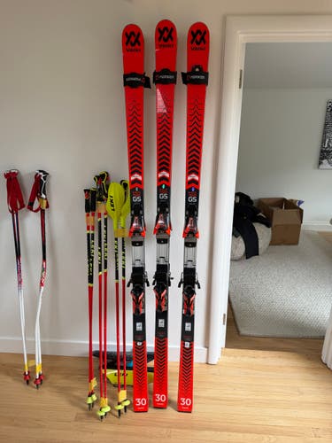 193 cm Volkl Racetiger WC GS Skis With Bindings Max Din 20 (Used)