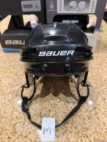Small Bauer 3500/4500 Helmet (Used)