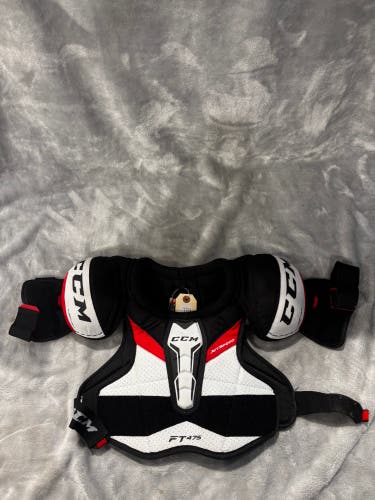 Medium Junior CCM JetSpeed FT475 Shoulder Pads (Used)