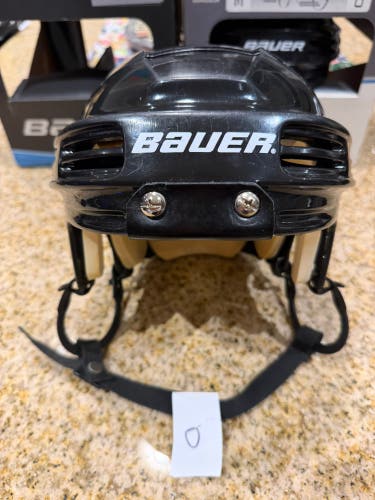 Medium Bauer 4000/4500 Helmet (Used)
