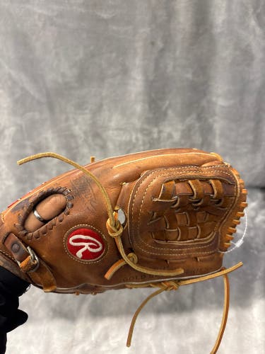 Brown Adult Rawlings Heart of the Hide RH Pitcher's Baseball Glove 14" (Used)