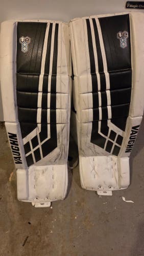 33" Vaughn Velocity VE8 Pro Goalie Leg Pads