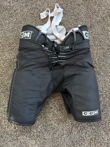 Men's Senior XL CCM Tacks 692 Hockey Pants (Used)