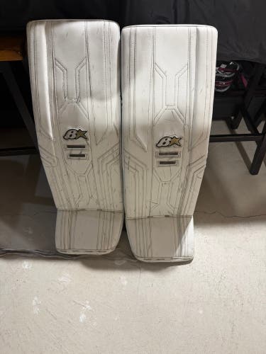 32" Brian's Optik X3 Goalie Leg Pads (Used)