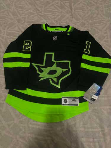 Dallas Stars NHL Jason Robertson Authentic Replica Hockey Jersey, Youth S/M