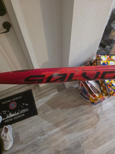 2022 Easton Salvo Composite Bat 28 oz 34" (Used)