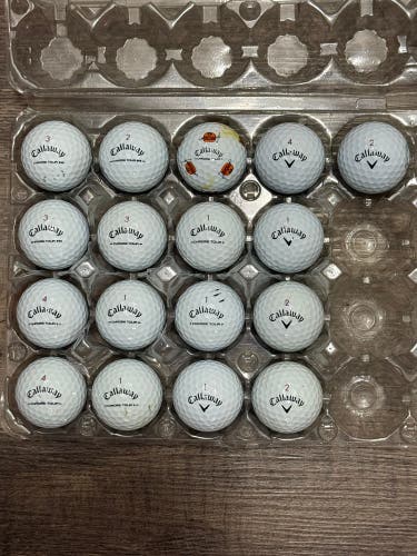 17 Callaway Chrome Tour Golf Balls - 5A/4A Condition