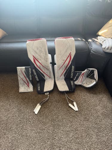 31" Bauer Vapor X5 Pro Goalie Leg Pads (Used)