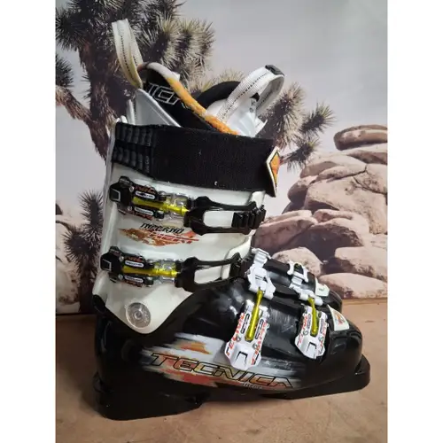 Tecnica Inferno Heat Womens Ski Boots White Black Orange Size 24.5 US 7.5