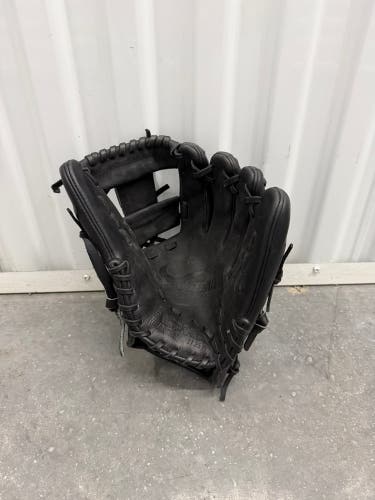 Nike Alpha Huarache RH Infield Baseball Glove 11.25" (Used)